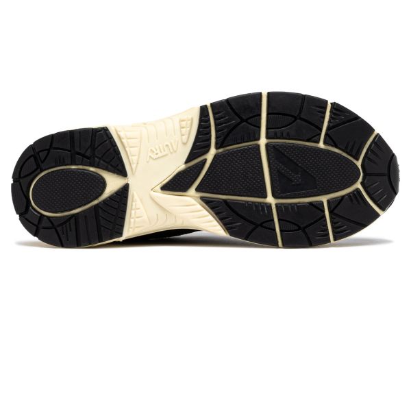 Autry Hyperway Low Sneaker Zwart
