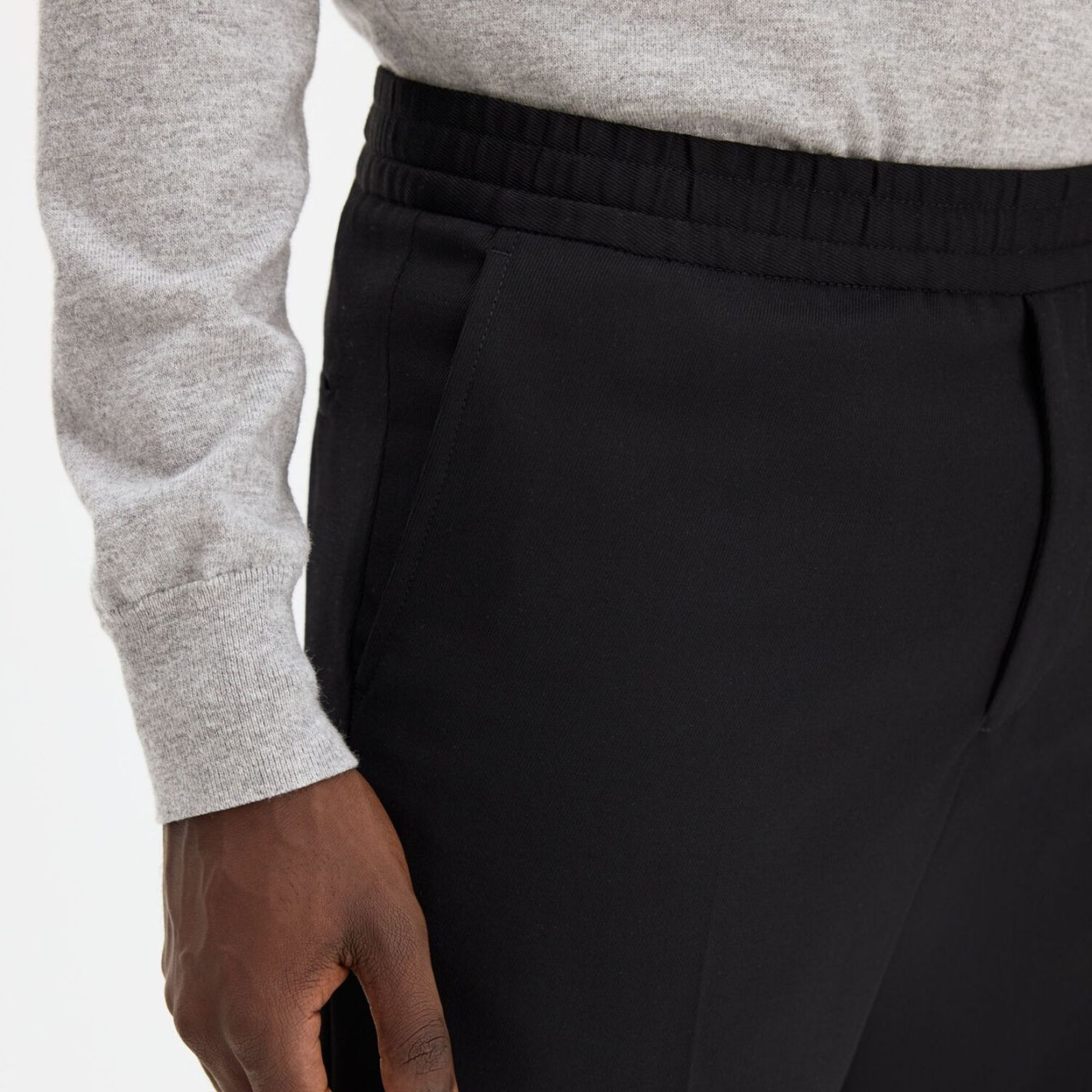 Filippa K Theo Hose Schwarz