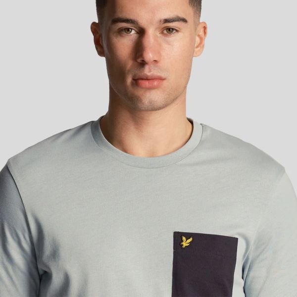 Lyle & Scott Contrast Pocket T-shirt Blauw