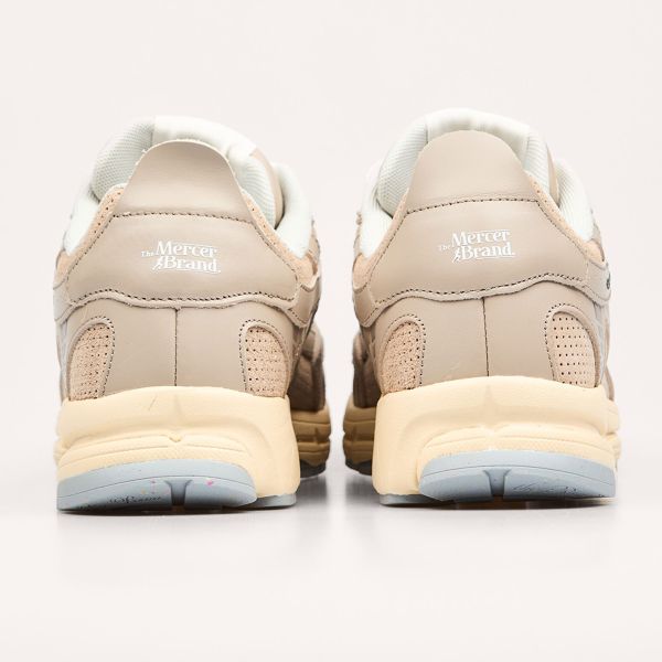 Mercer Amsterdam The Re-Run Perforated Sneaker Beige