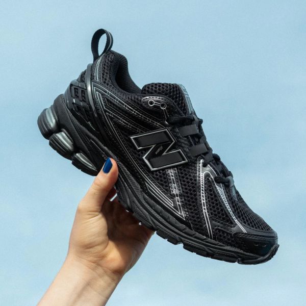 New Balance 1906R Sneaker Zwart