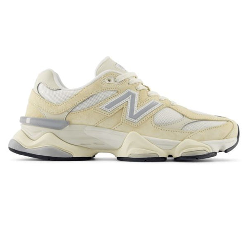 New Balance 9060 Sneaker Off White