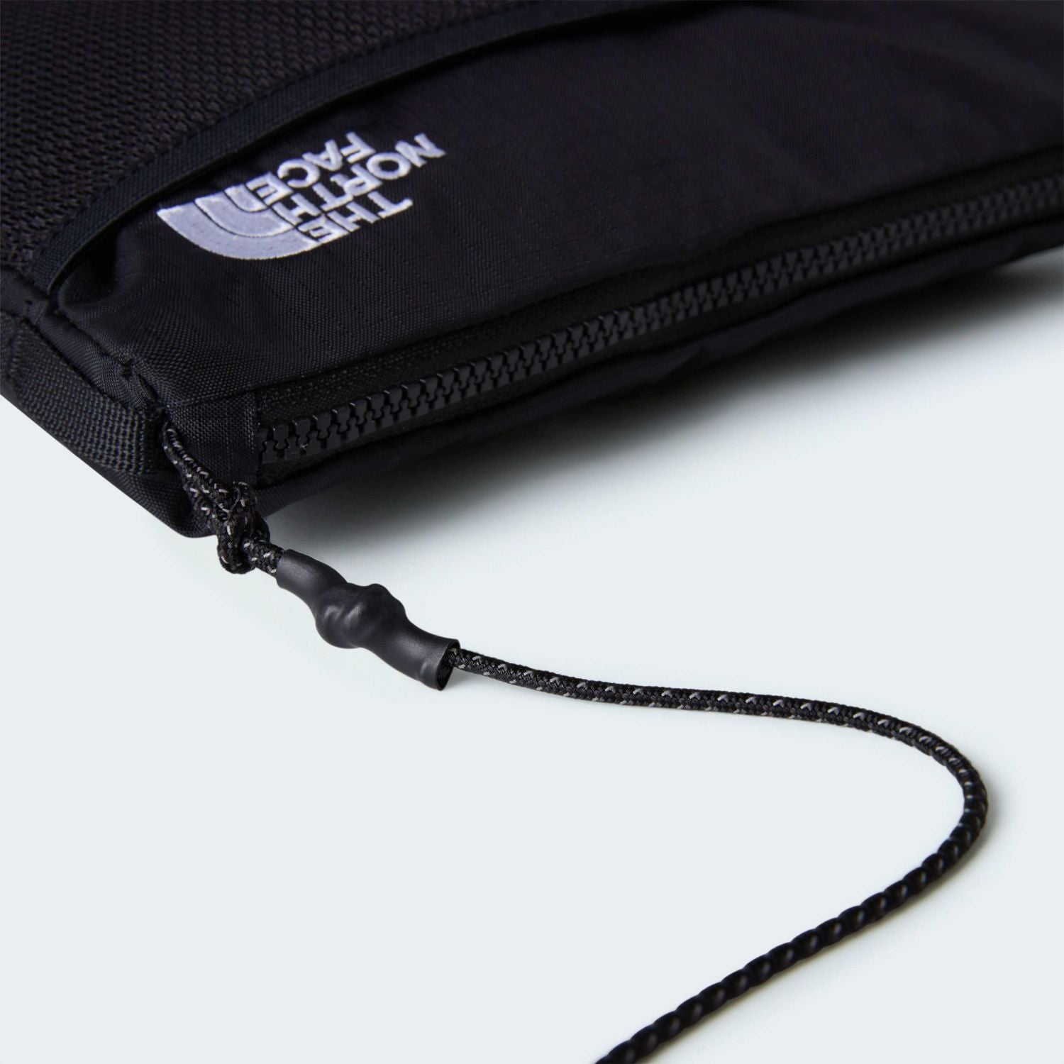 The North Face Terra Shoulder Bag Zwart